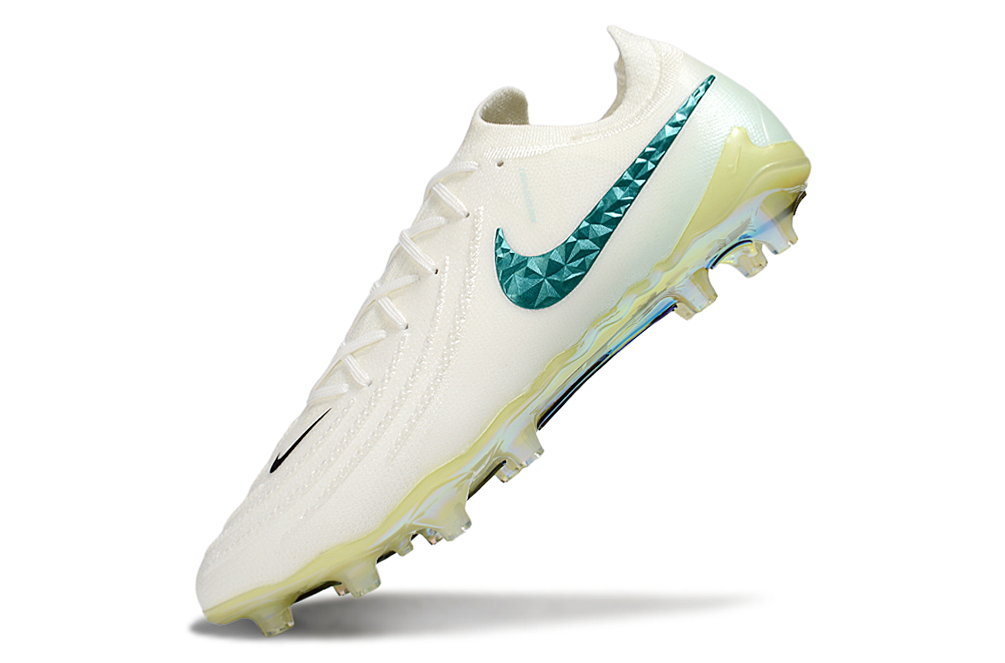 NIKE PHANTOM LUNA ELITE AG