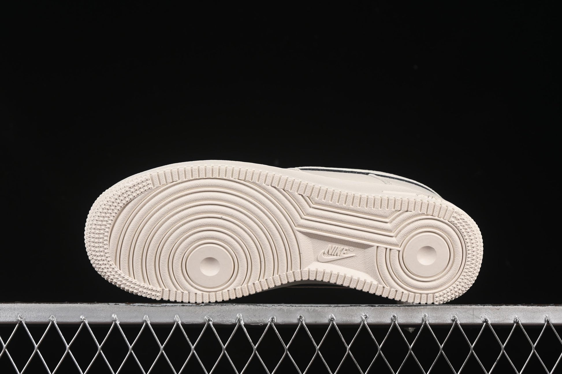 Nike Air Force 1'07 Low Custom ID Official Sync Low-Top Casual Sneakers with 3M Reflective Stars - MJ0319-026