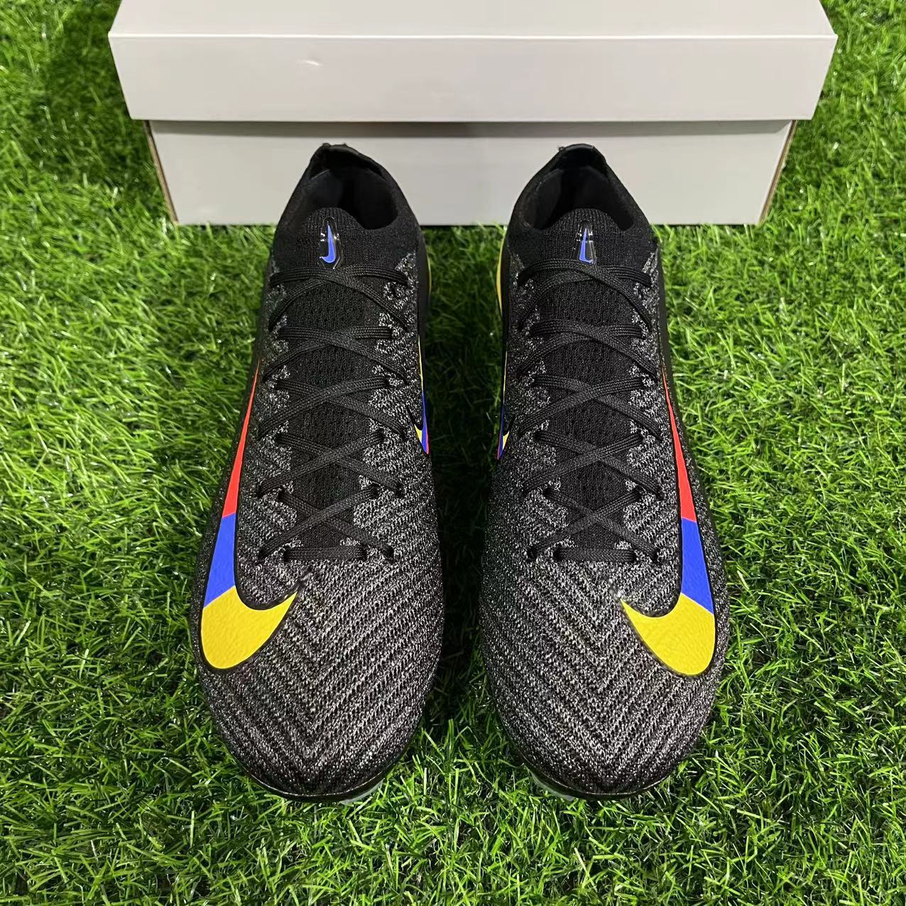 Nike Air Zoom Mercurial Vapor XV Elite