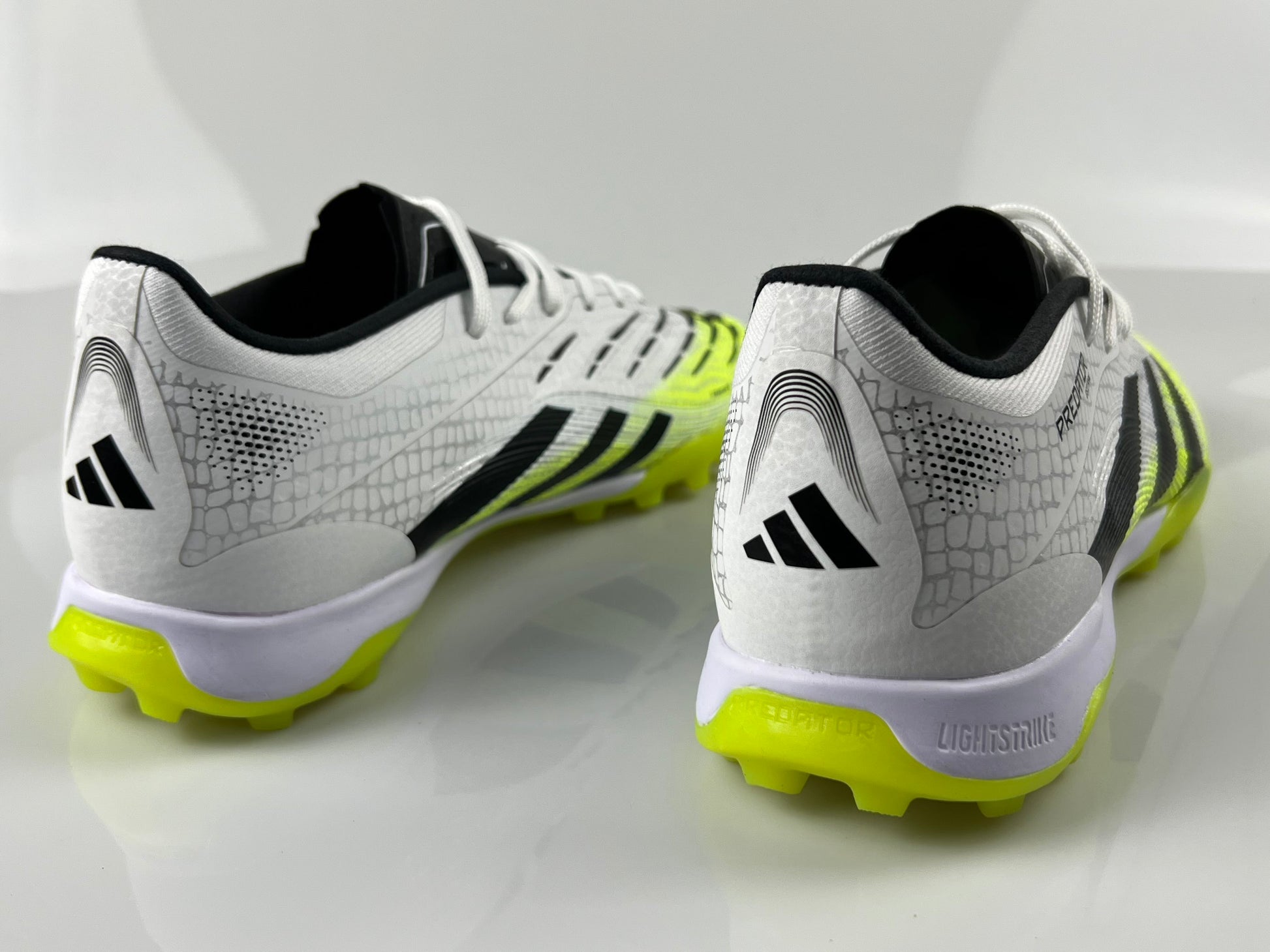 PREDATOR 25 ELITE TF BOOTS