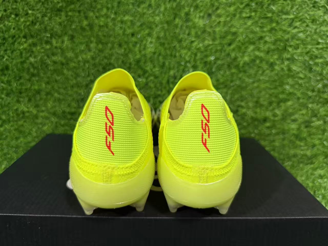 adidas F50 Elite Laceless FG