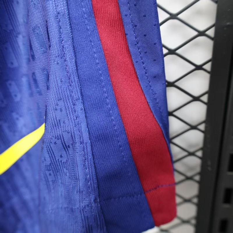 Player Version 25/26 Barcelona Home Shorts