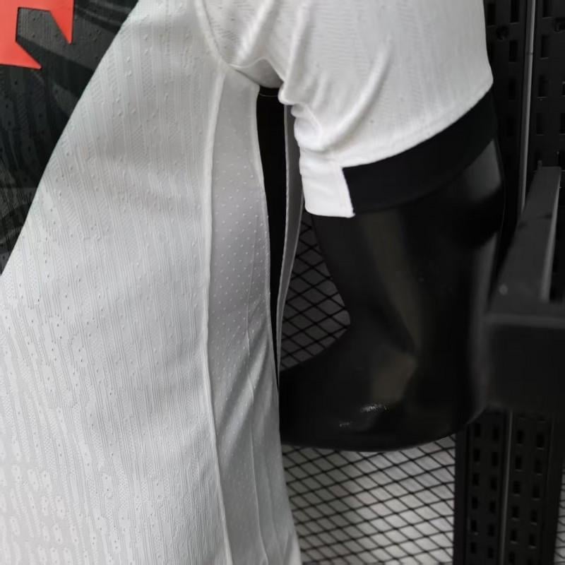 Player Version 26/27 Vasco da Gama Away White with Black Diagonal Sash Jersey