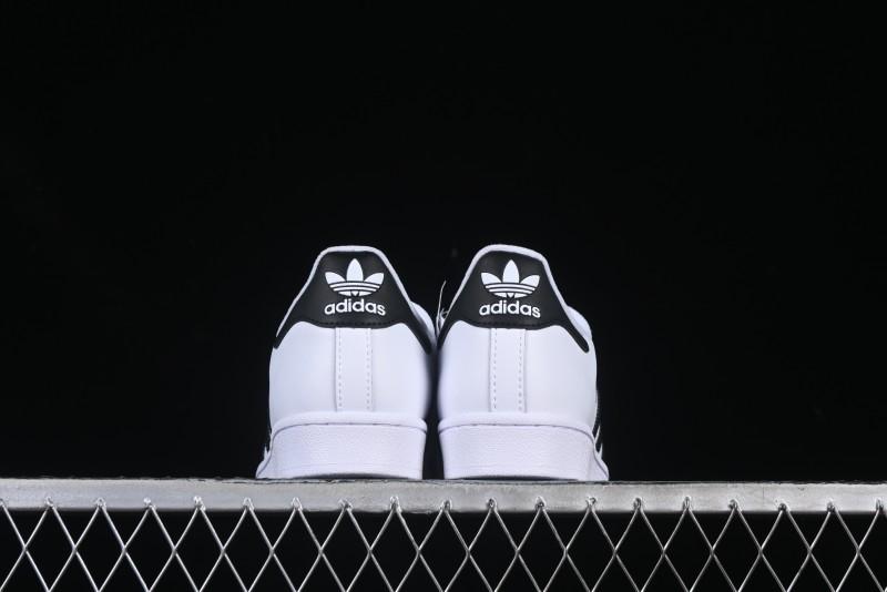 Adidas Superstar II IH8659 Casual Sneakers with Shell Toe Design