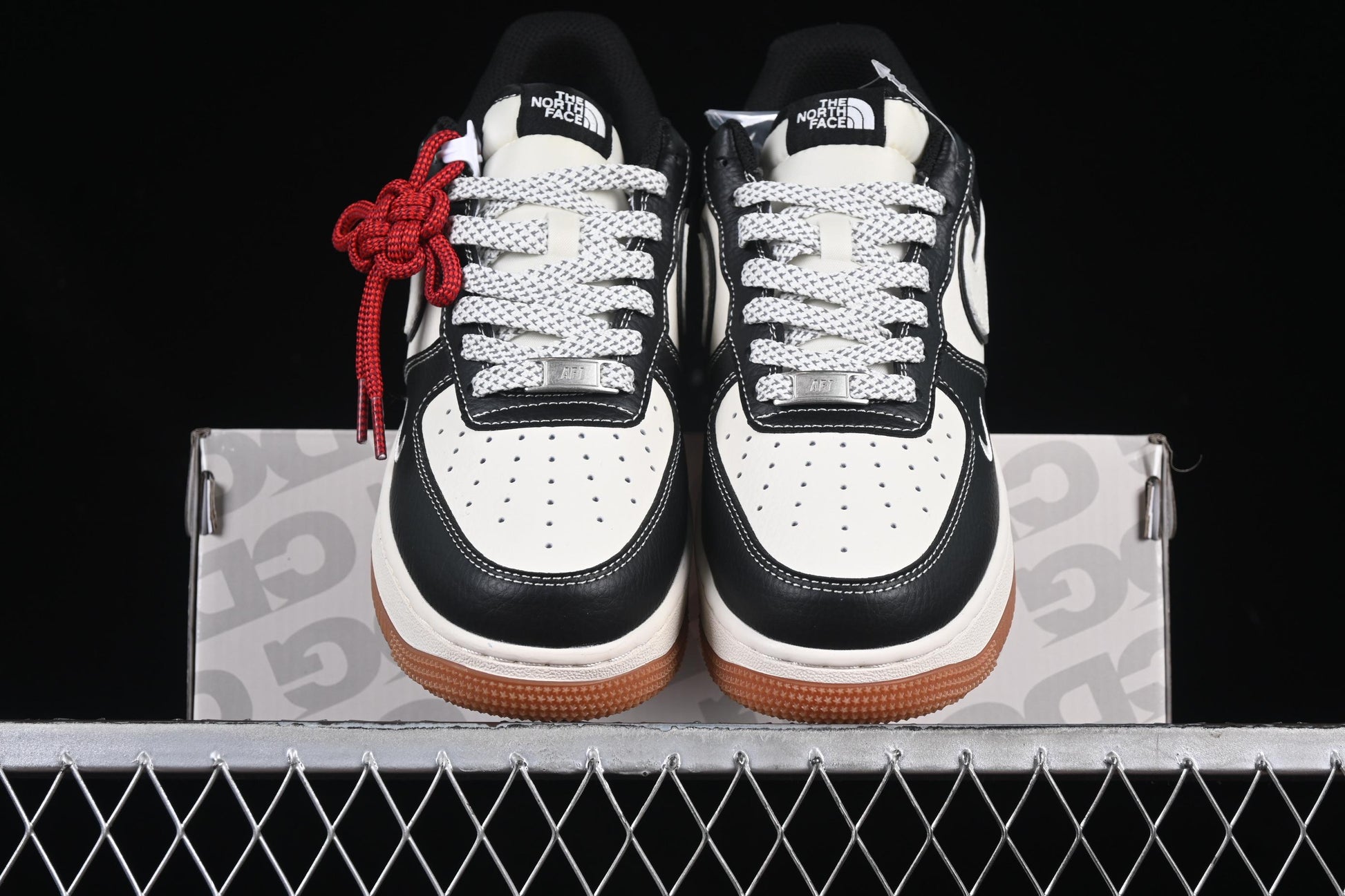 Nike Air Force 1'07 Low The North Face Collaboration Black Lychee Pattern Gum Sole Casual Sneakers - XZ6188-114