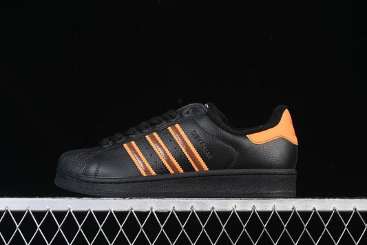 Adidas Superstar II Casual Sneakers with Shell Toe Design - JQ6469