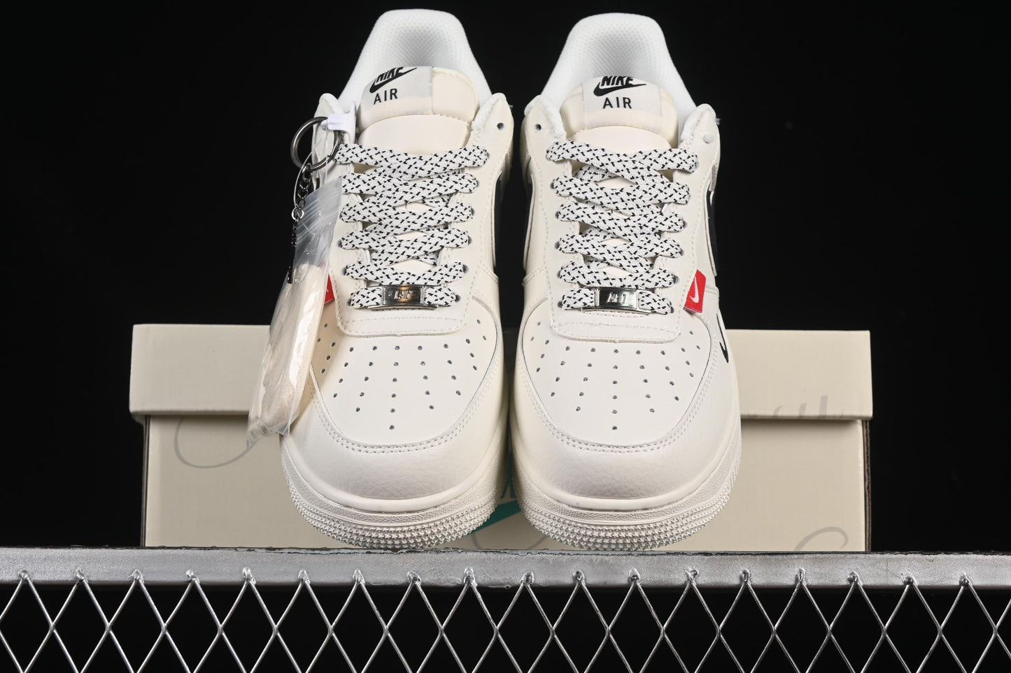 Nike Air Force 1 '07 Low Stussy Collaboration Dual-Tone Red Tag Casual Sneakers - CS5288-010