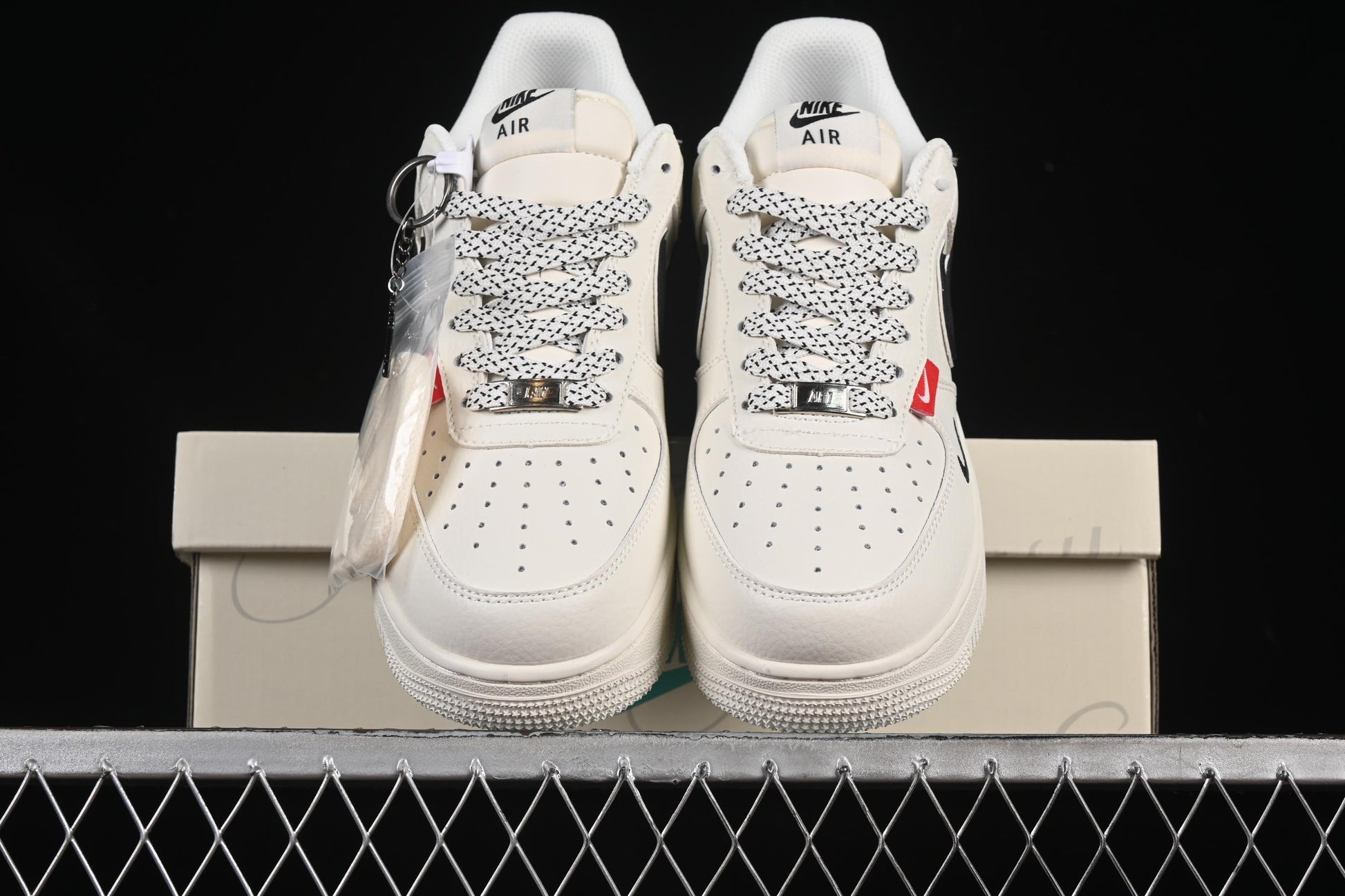 Nike Air Force 1 '07 Low Stussy Collaboration Dual-Tone Red Tag Casual Sneakers - CS5288-010