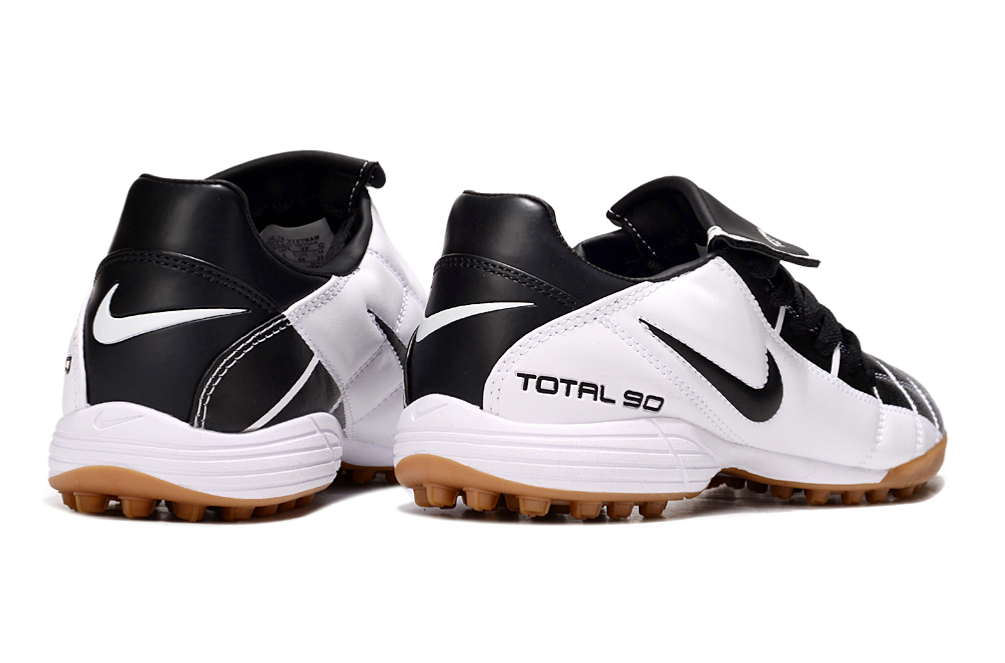 NIKE T90 TF