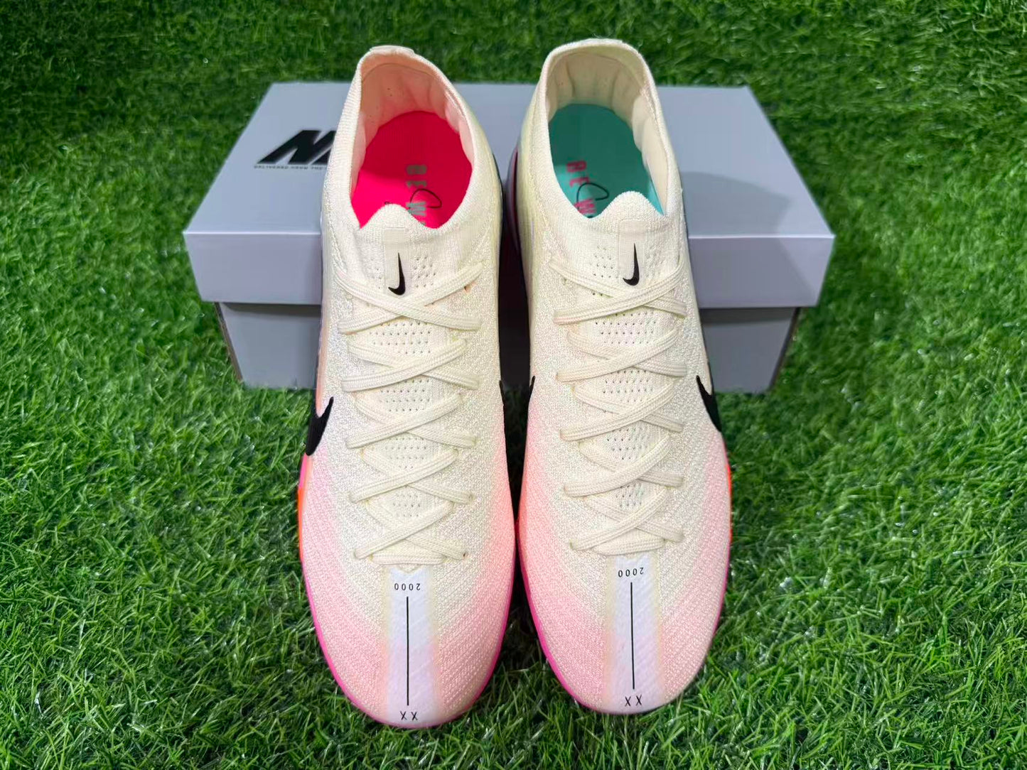 Nike Air Zoom Mercurial Vapor XV Elite