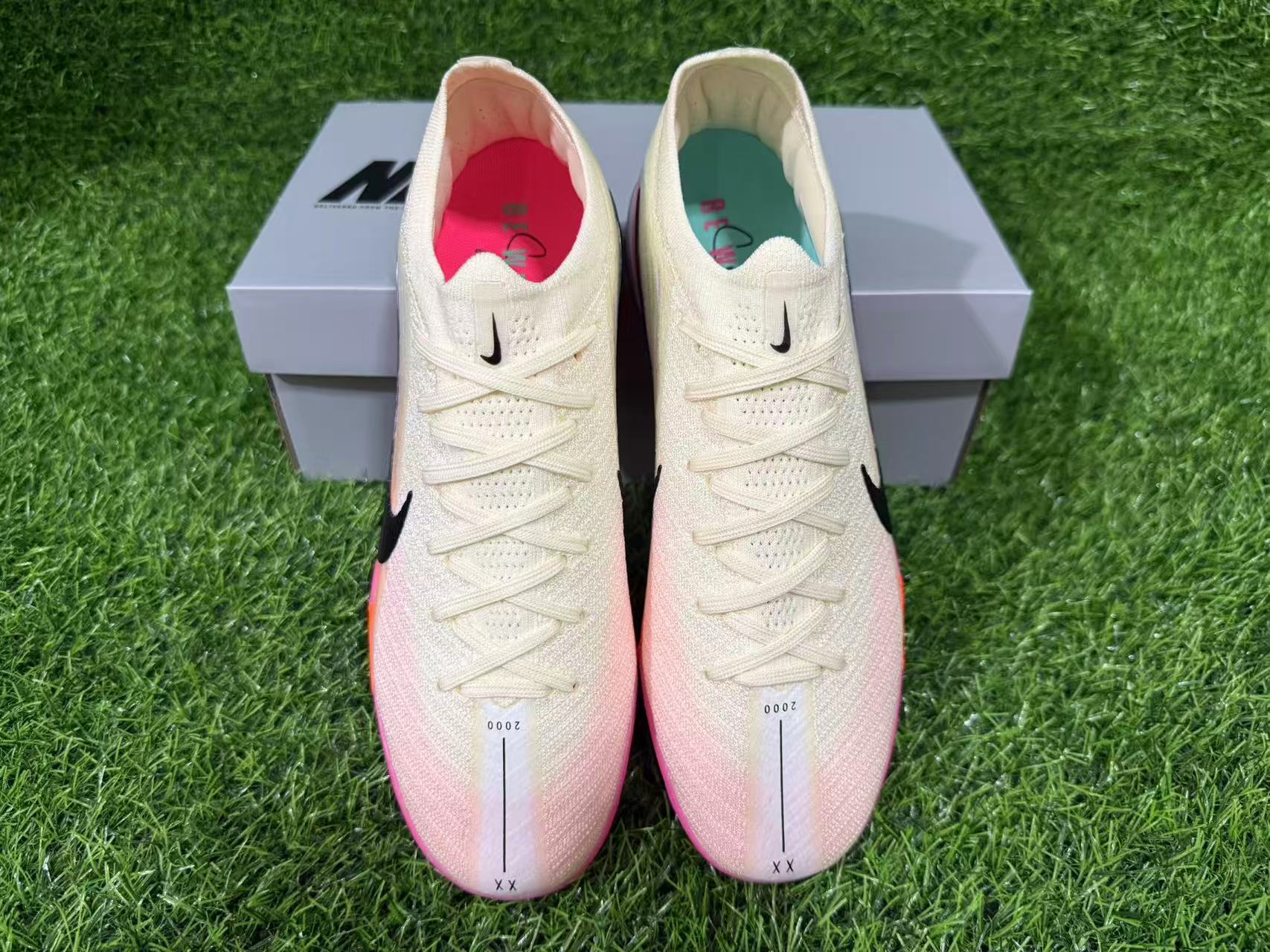 Nike Air Zoom Mercurial Vapor XV Elite