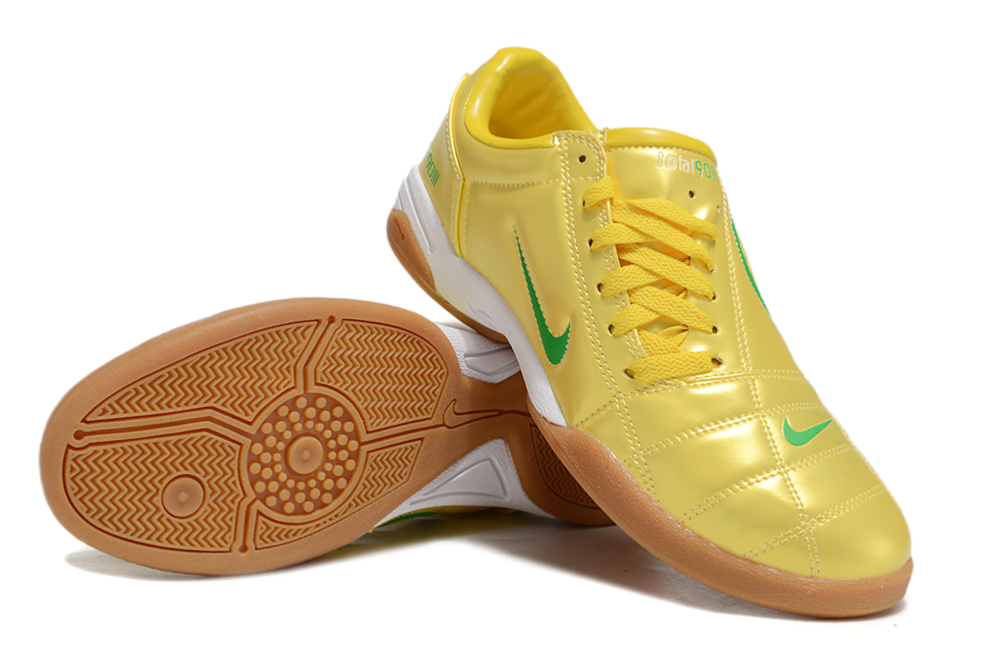 NIKE T90 IC