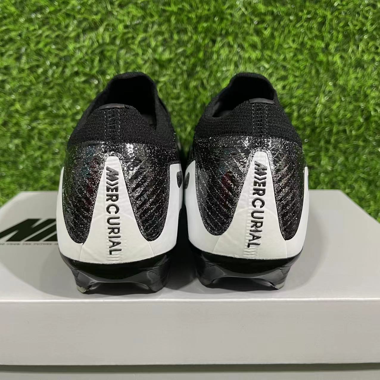 Nike Air Zoom Mercurial Vapor XV Elite