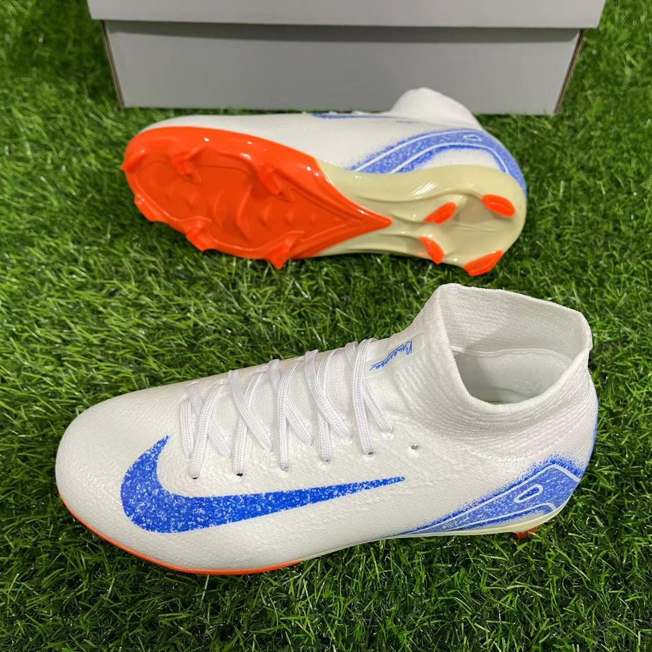 Arrival 27-35) Mercurial 16 children's football shoes