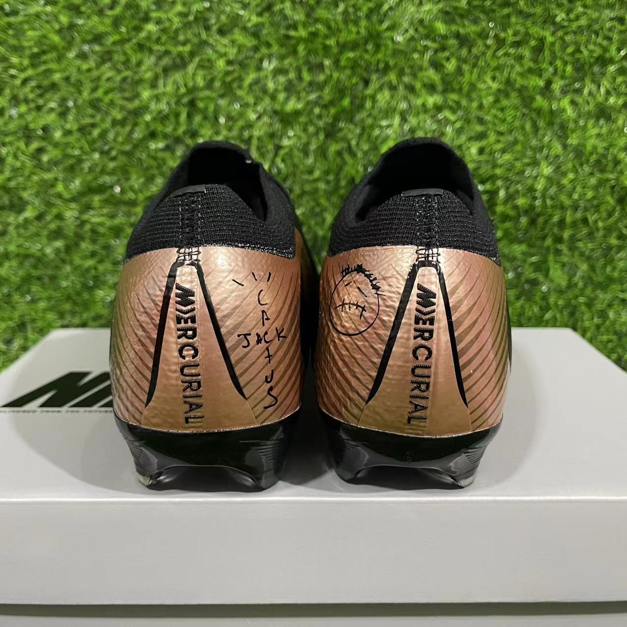 Nike Air Zoom Mercurial Vapor XV Elite