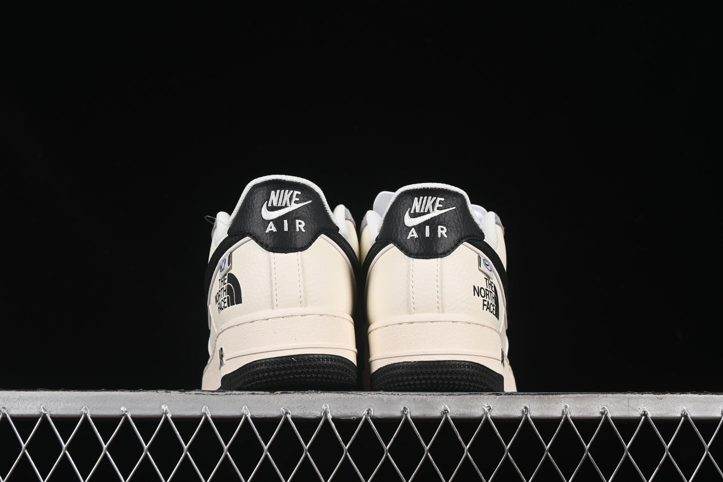 Nike Air Force 1 '07 Low The North Face Collaboration Beige Black Swoosh Casual Sneakers - XZ6188-190