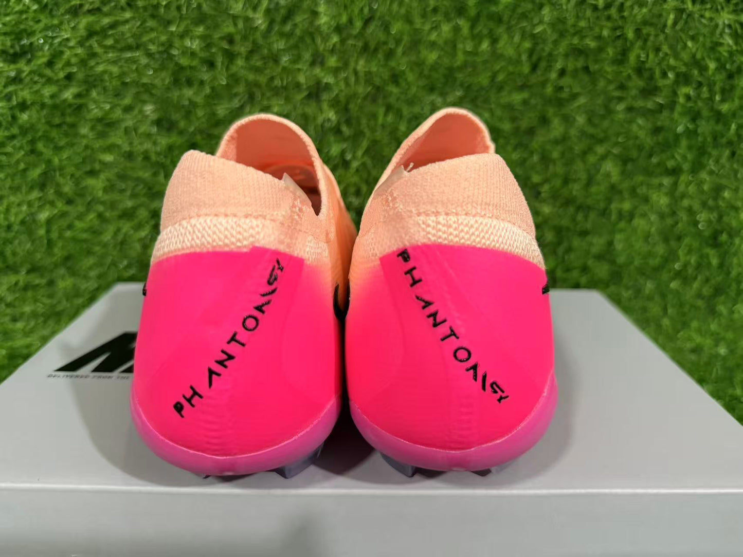 NIKE PHANTOM LUNA ELITE FG