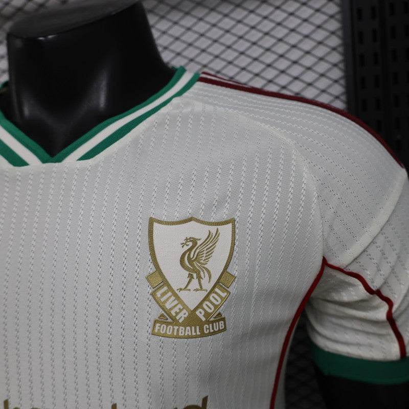 Player Version 26/27 Liverpool FC Off-White with Gold Crest Special Edition Away Jersey