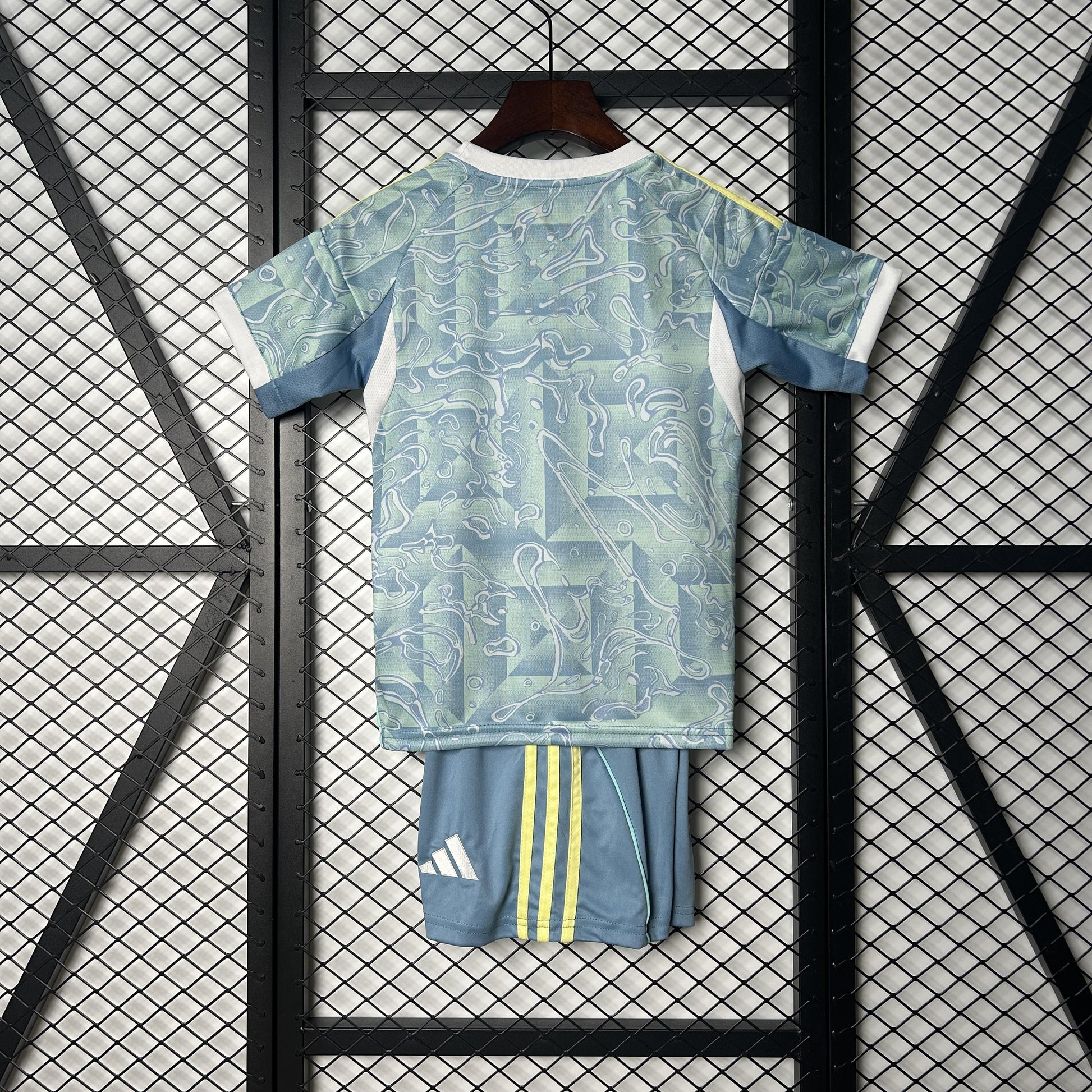 25/26 Kids Juventus Away 16-28 Jersey