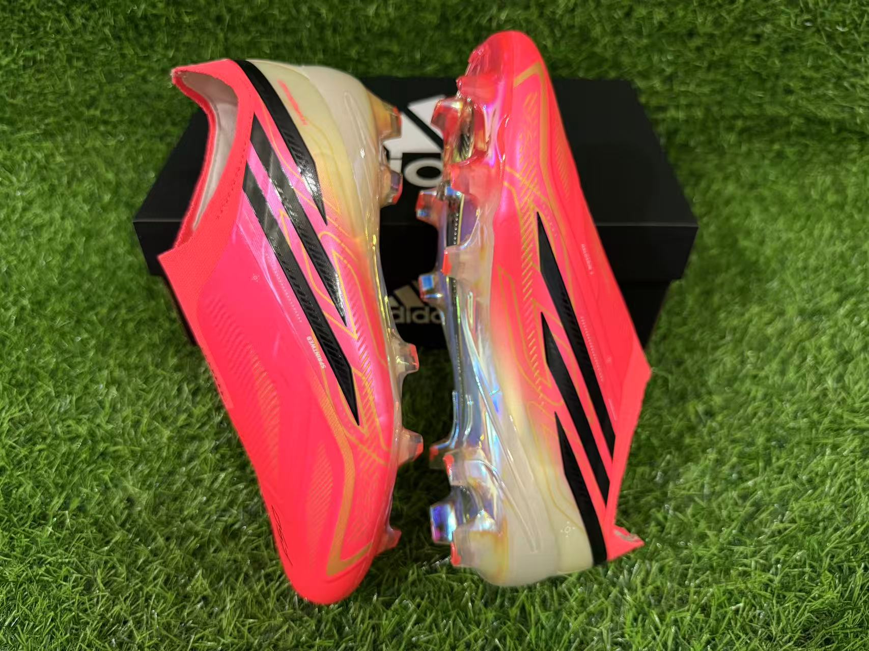adidas F50 Elite Laceless FG