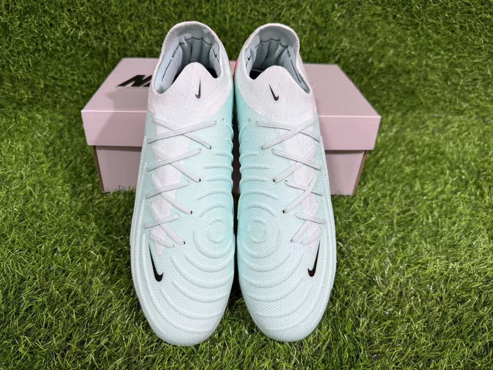 NIKE PHANTOM LUNA ELITE AG