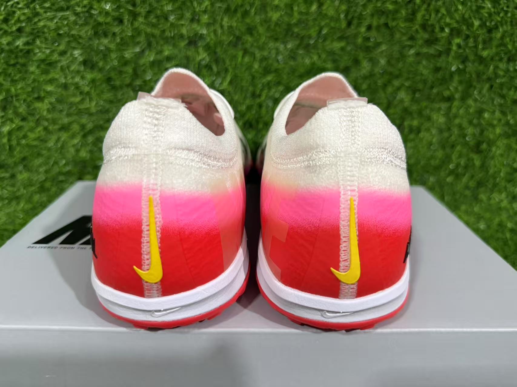 Nike Air Zoom Mercurial Vapor XV Elite