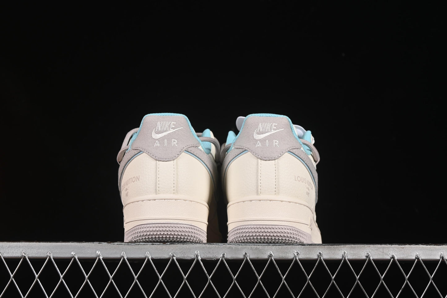 Nike Air Force 1'07 Low LV Collaboration Casual Sneakers with Full-Length Air Cushion - DM6868-095
