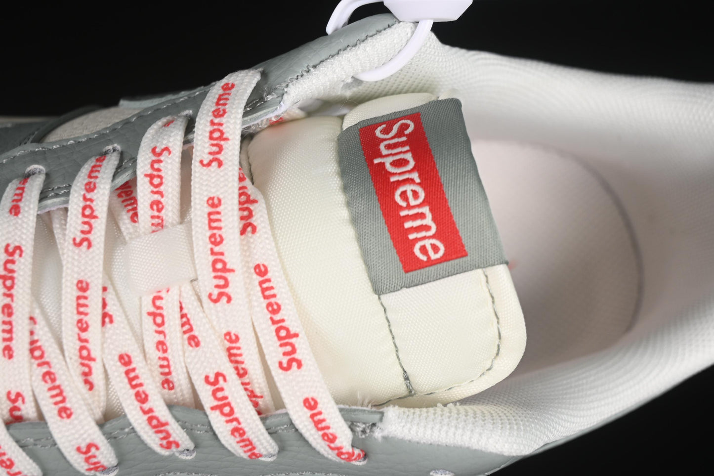Nike Air Force 1 '07 Low Supreme Collaboration Shoes in Grey - ZH2598-319