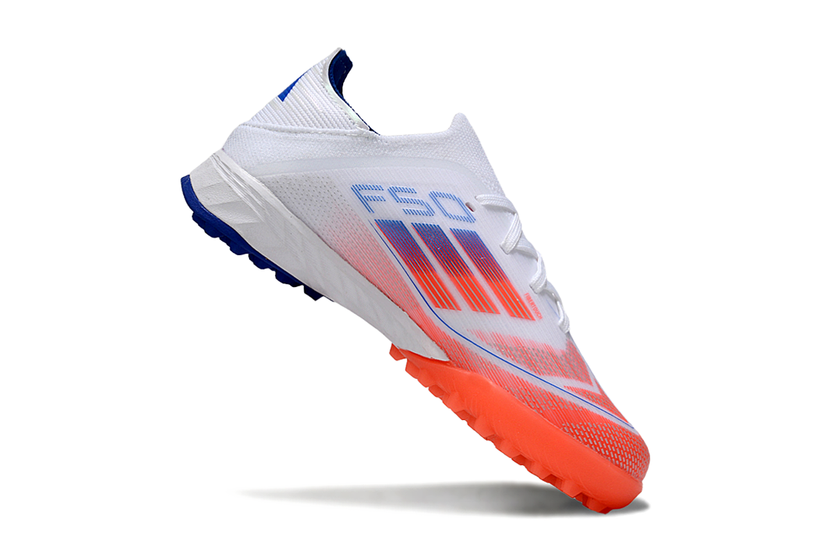 Arrival 30-35) F50 children's football shoes