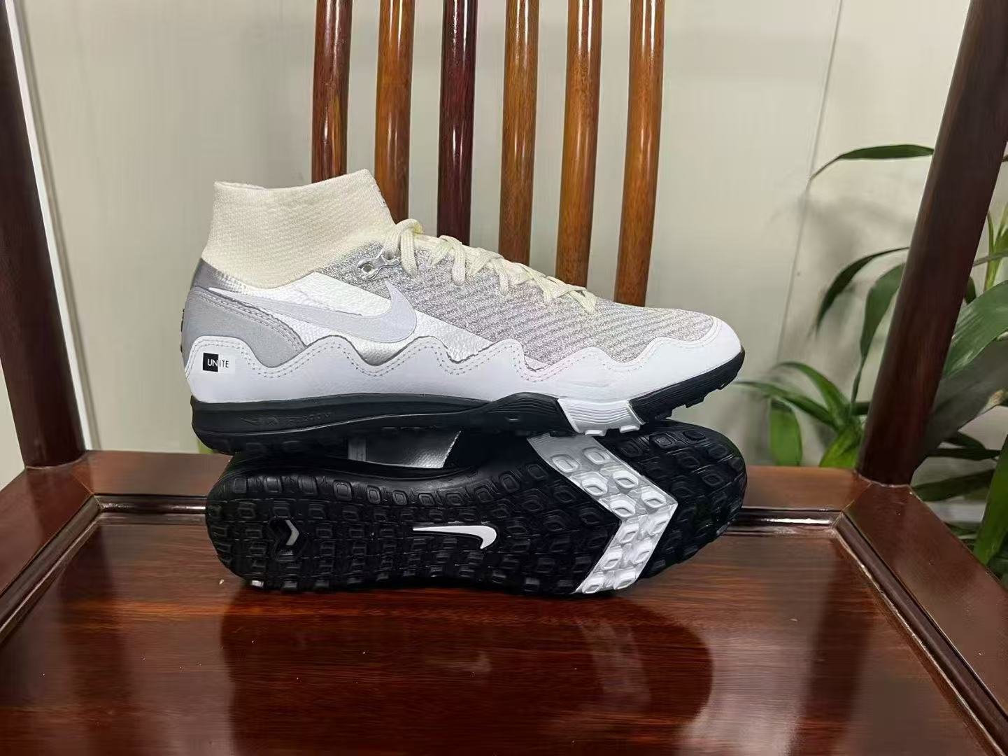 Nike Air Zoom Mercurial Vapor XV Elite TF