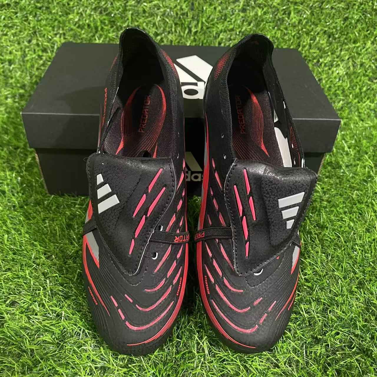 PREDATOR ACCURACY FG BOOTS
