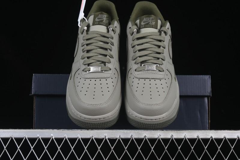 Nike Air Force 1 '07 Low Casual Sneakers with Full-Length Air Cushion - HM9483-300