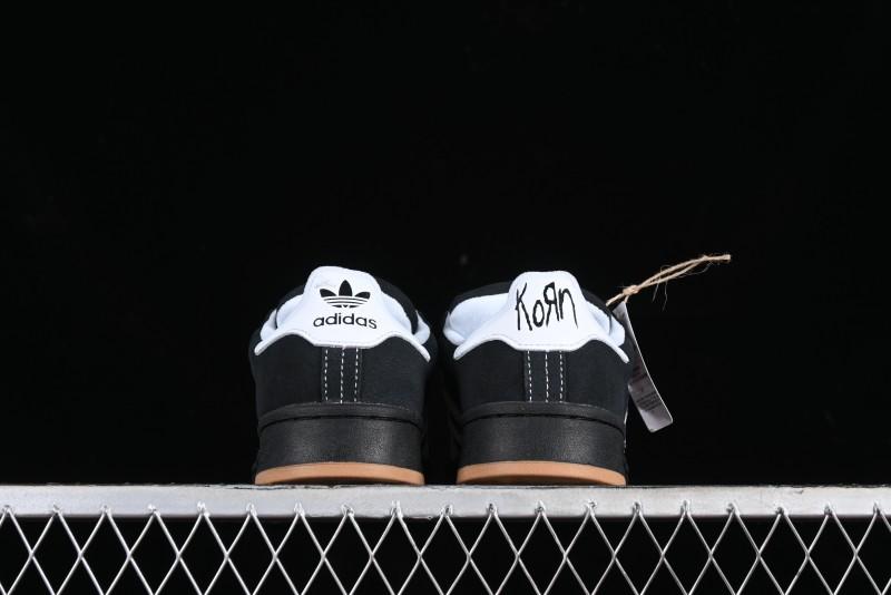 Adidas Originals Campus 00s Retro Casual Sneakers with Chunky Silhouette - IG0792
