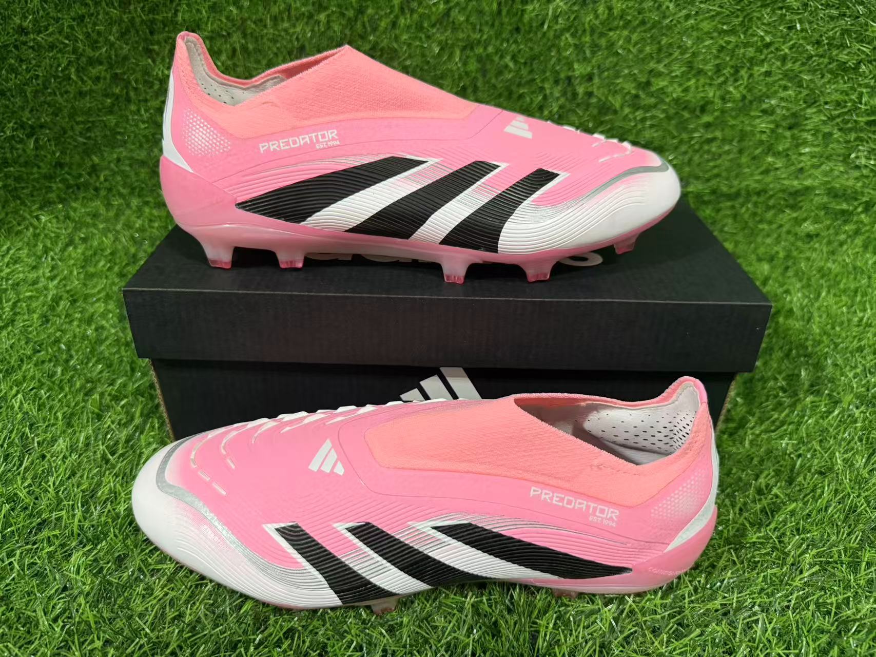 PREDATOR ACCURACY+ FG BOOTS