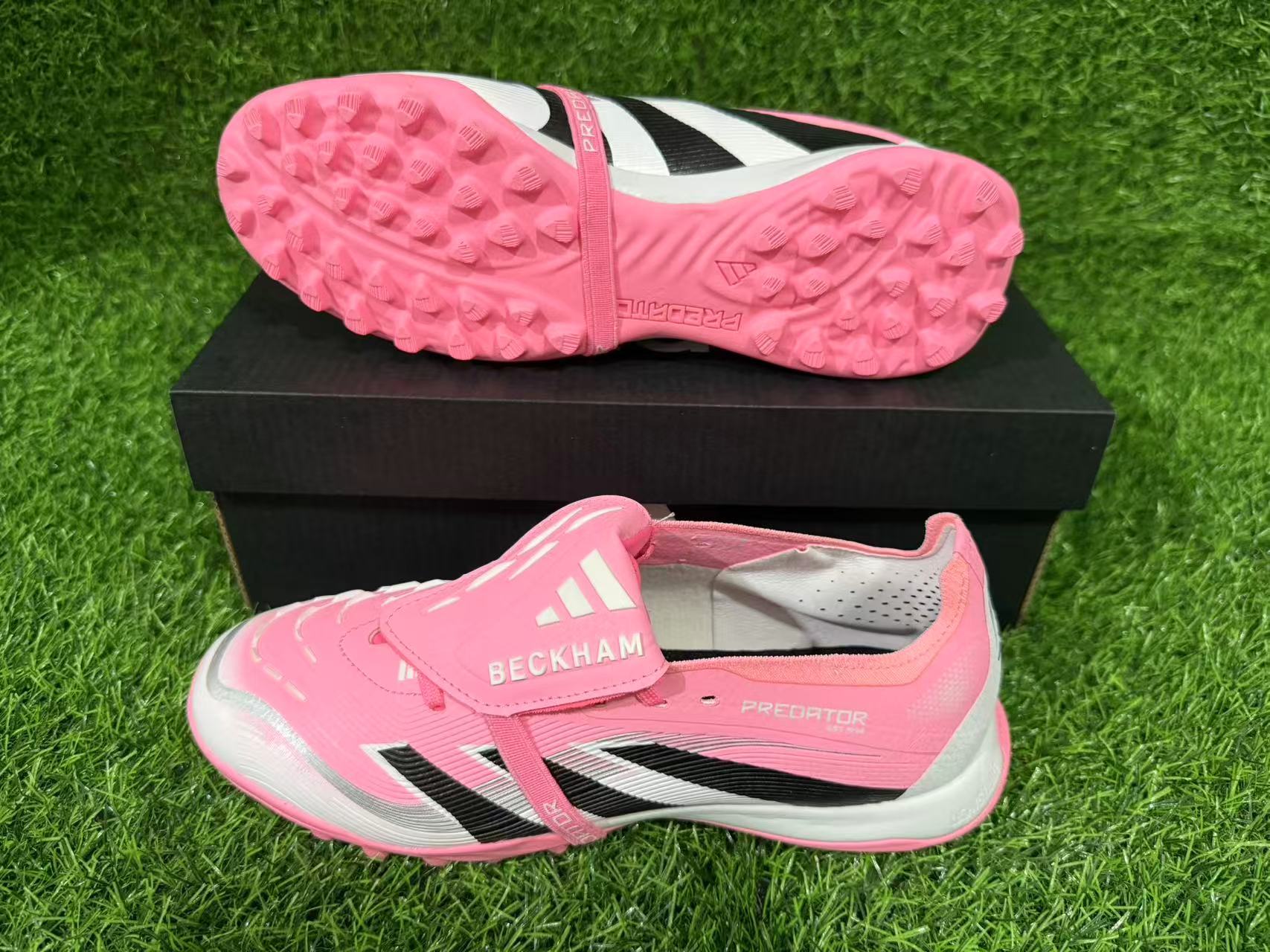 PREDATOR 25 ELITE TF BOOTS