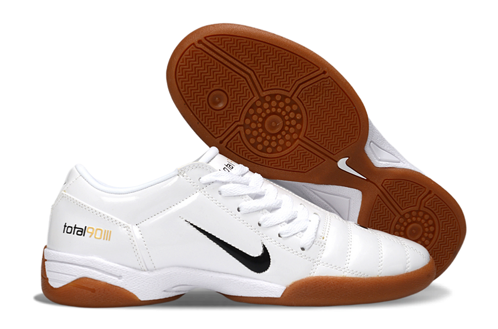NIKE T90 IC