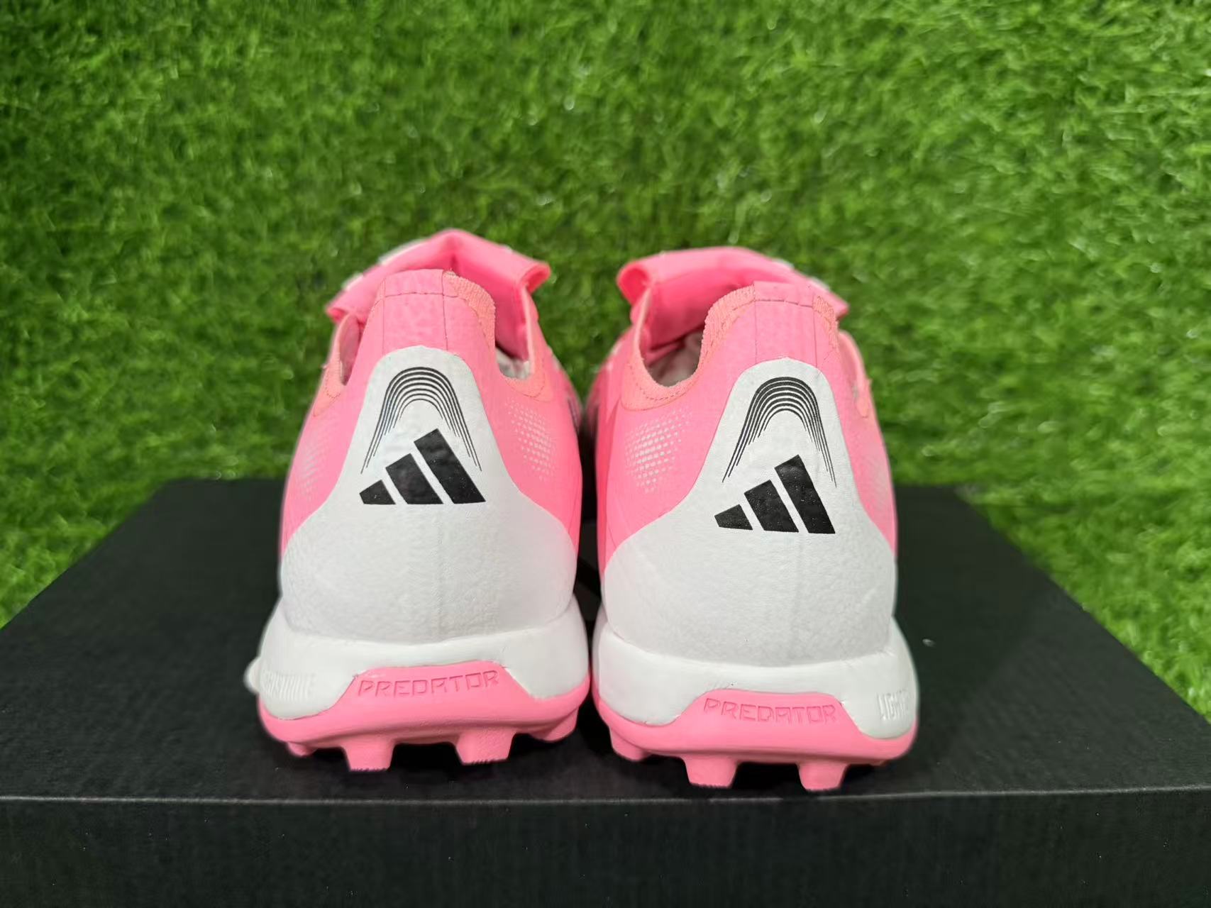 PREDATOR 25 ELITE TF BOOTS