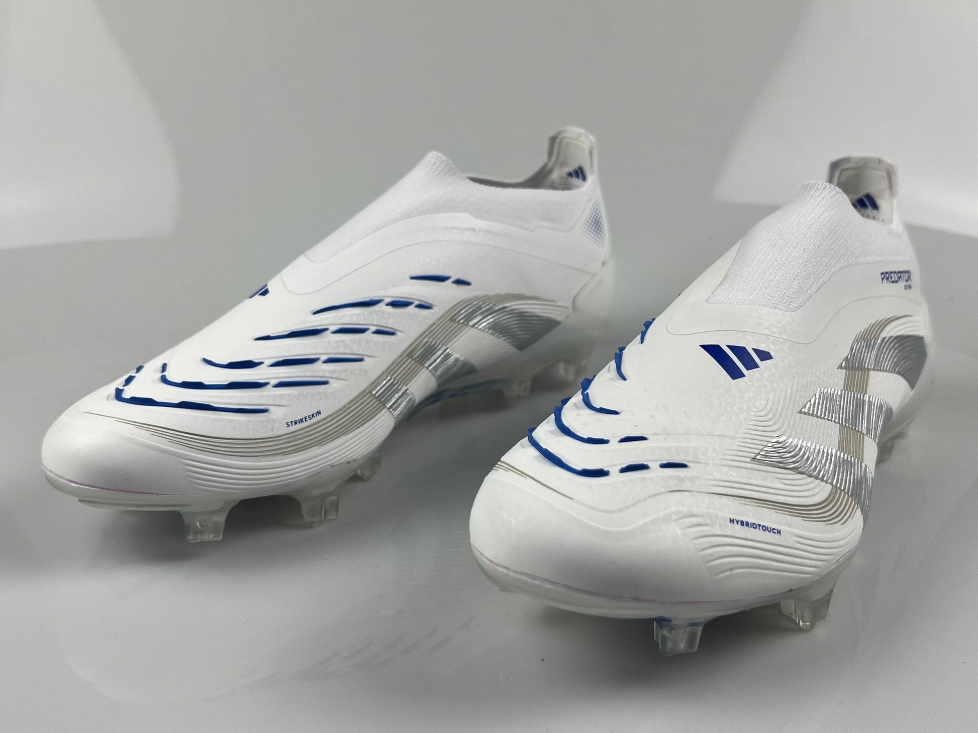 PREDATOR ACCURACY+ FG BOOTS
