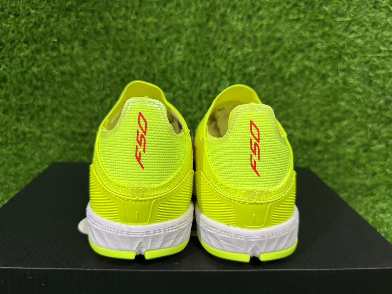 adidas F50 Elite Laceless TF