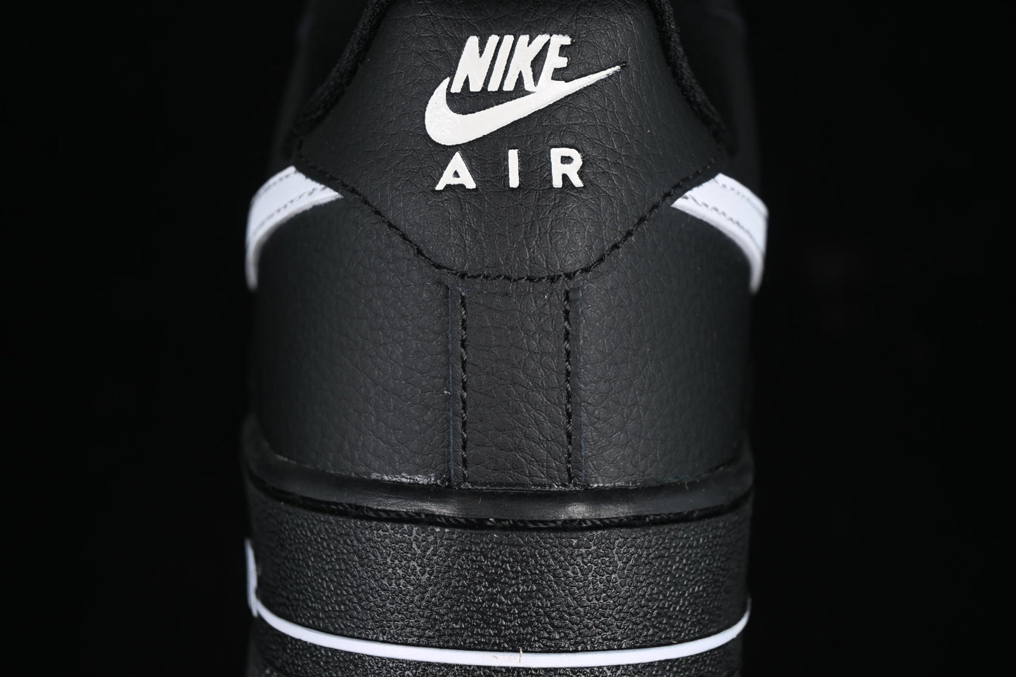 Nike Air Force 1'07 Low Casual Sneakers with Full-Length Air Cushion - HV6359-001