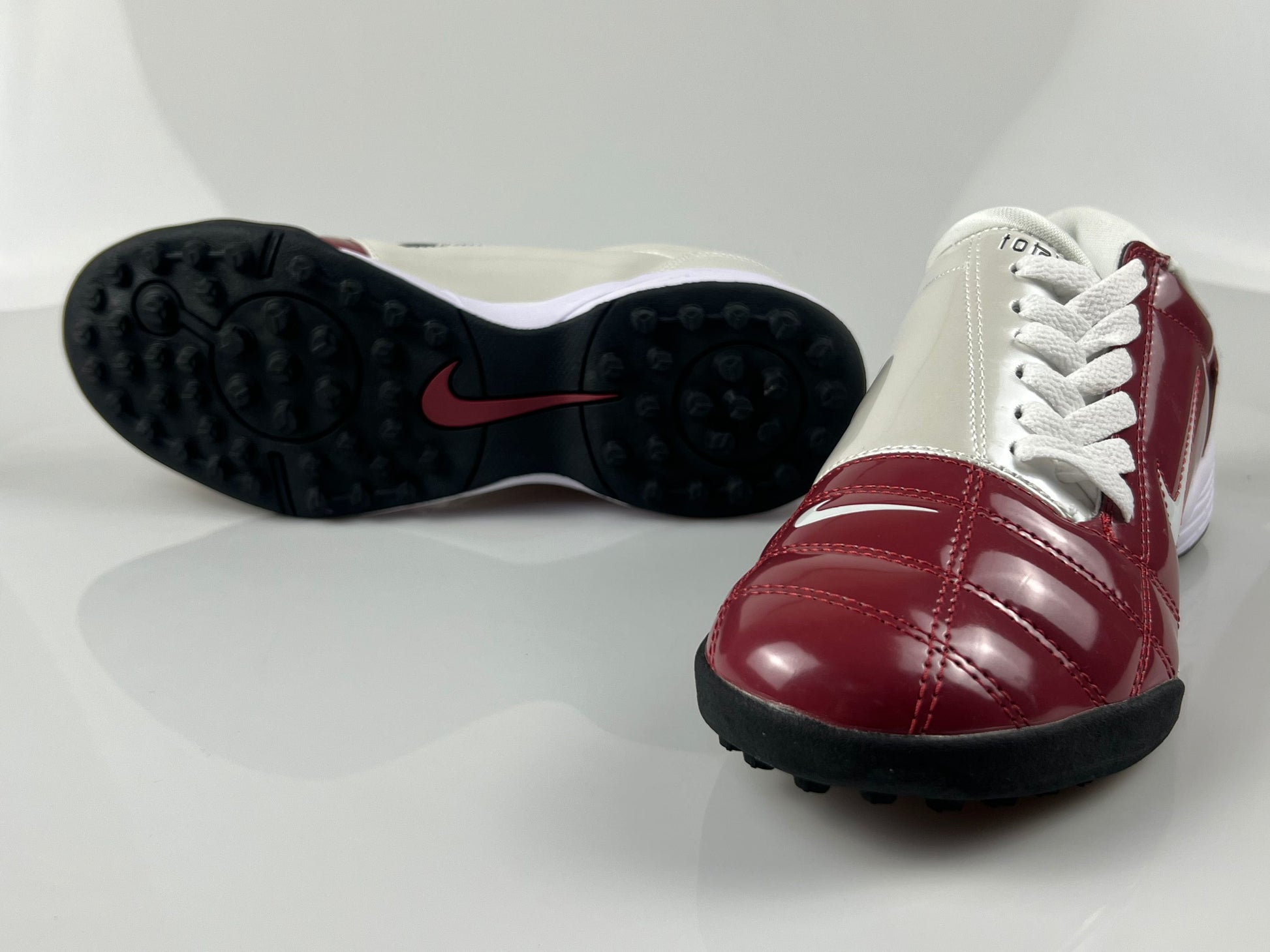 NIKE T90 TF
