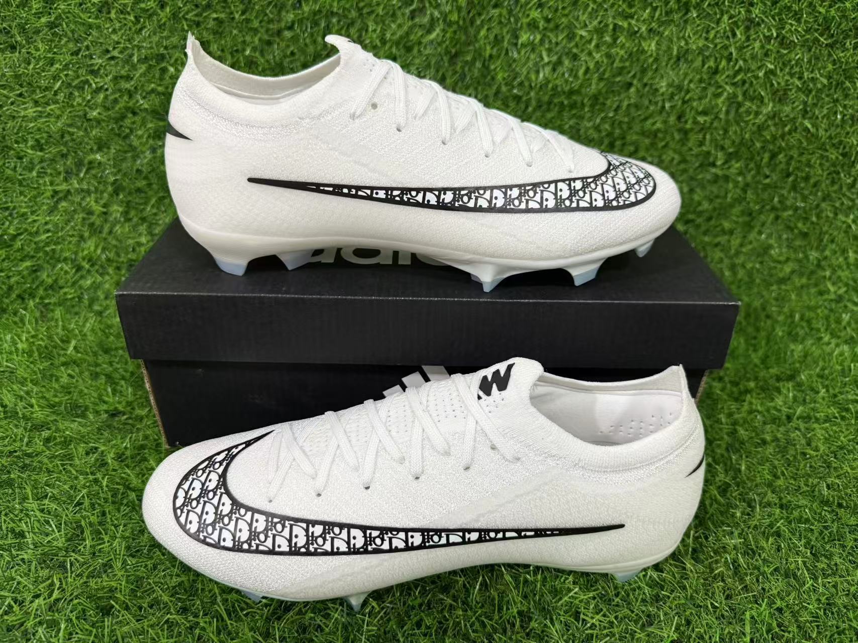 Nike Air Zoom Mercurial Vapor XV Elite