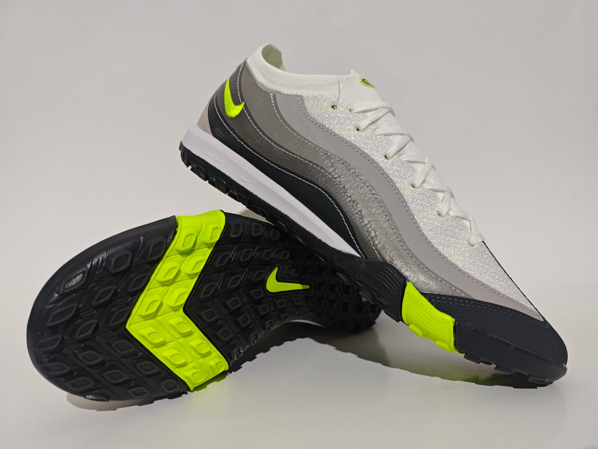 Nike Air Zoom Mercurial Vapor XV Elite TF