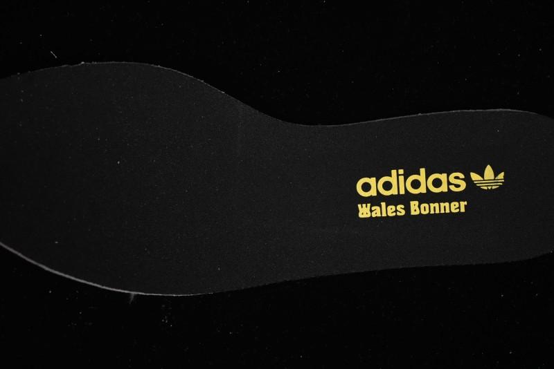 Adidas Wales Bonner x Ad Originals SL 76 IH9906 Low-Top Casual Sneakers with Football-Inspired Design
