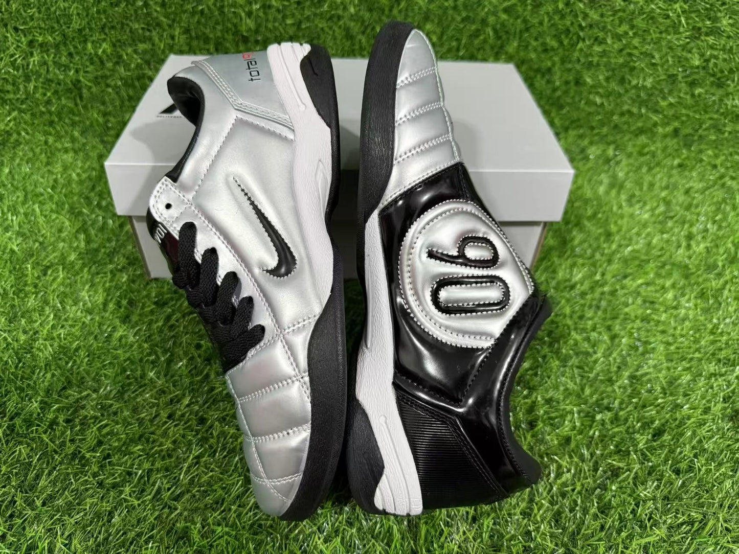NIKE T90 IC