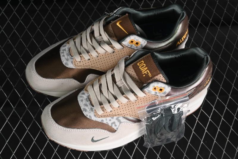 Nike Division Street x Air Max 1/87 Retro Casual Sneakers - HQ2640-200