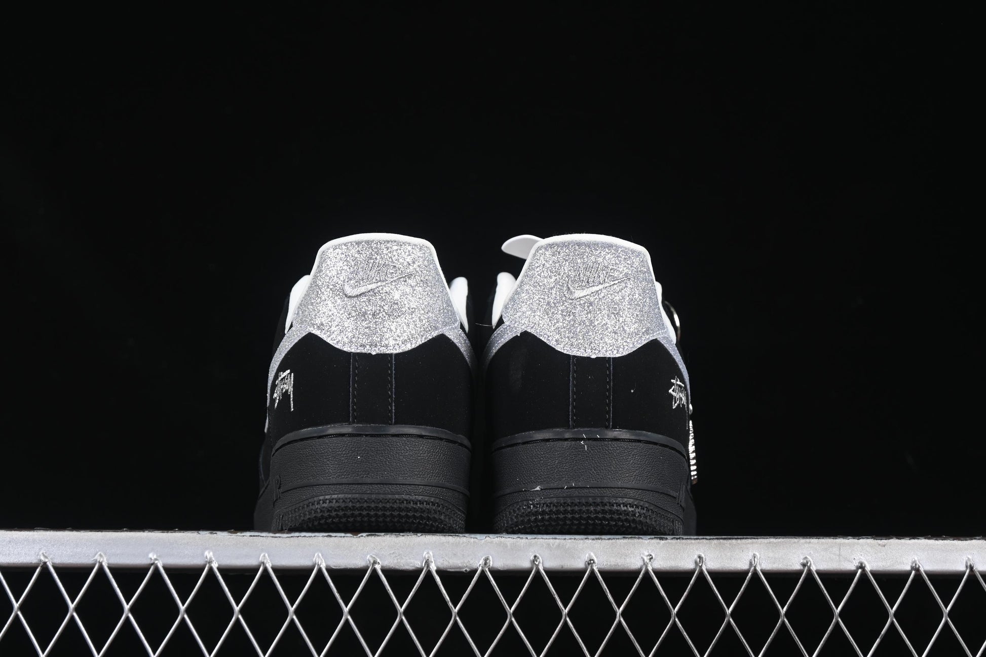 Nike Air Force 1 '07 Low Stussy Collaboration Silver Swoosh Starry Sky Casual Sneakers - DF0188-043