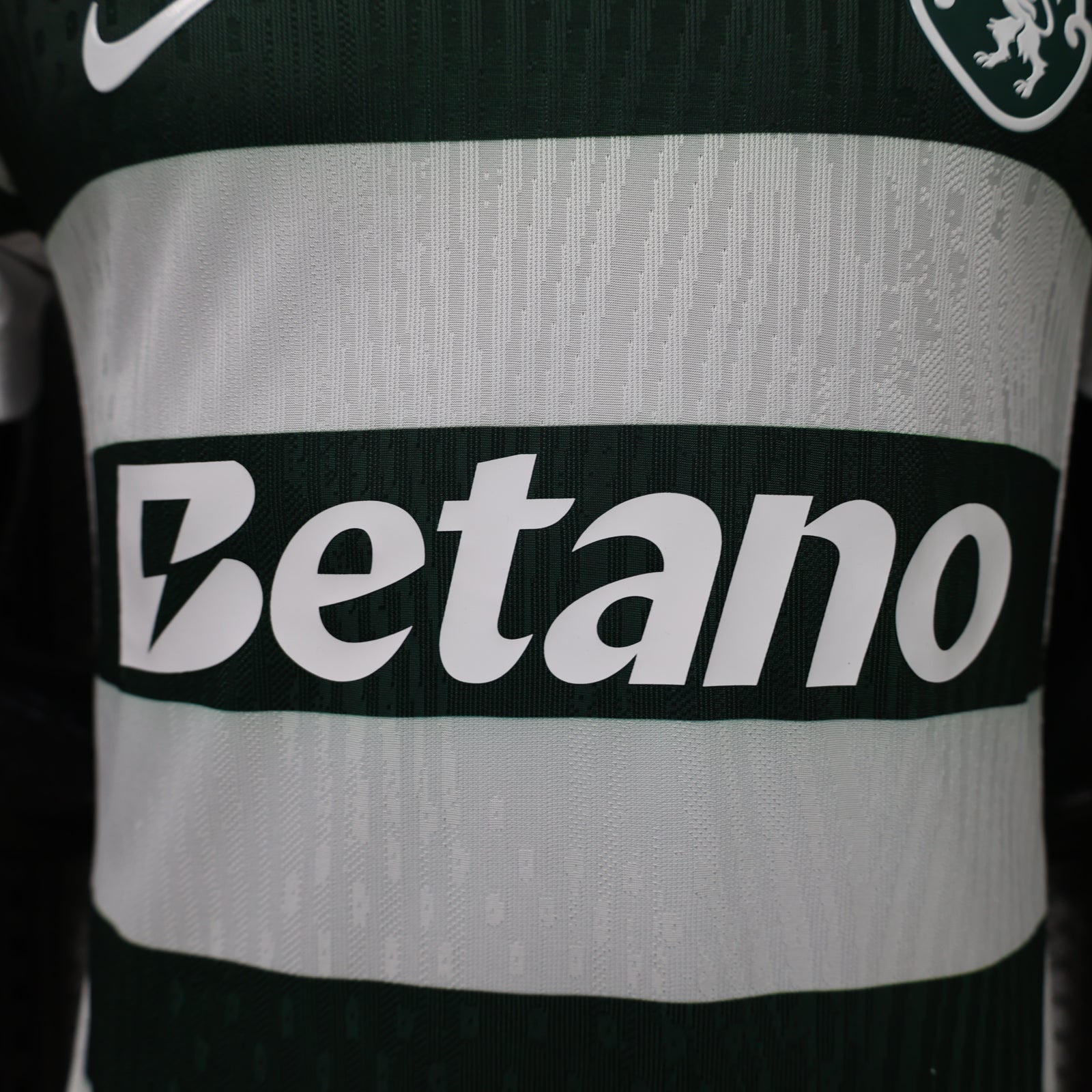 Player Version 26/27 Sporting Lisbon Home Green Stripes Jersey
