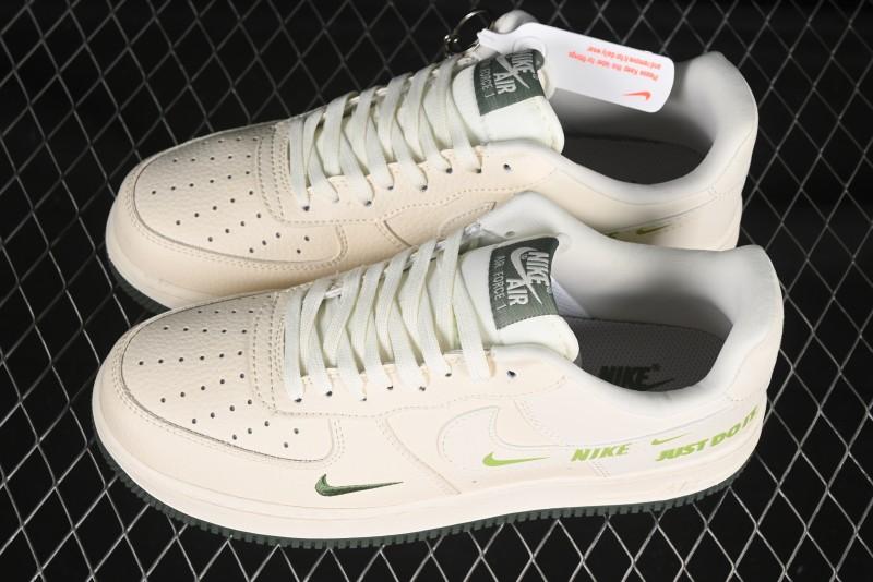 Nike Air Force 1'07 Low Just Do It Casual Sneakers with Full-Length Air Cushion - DF0188-056