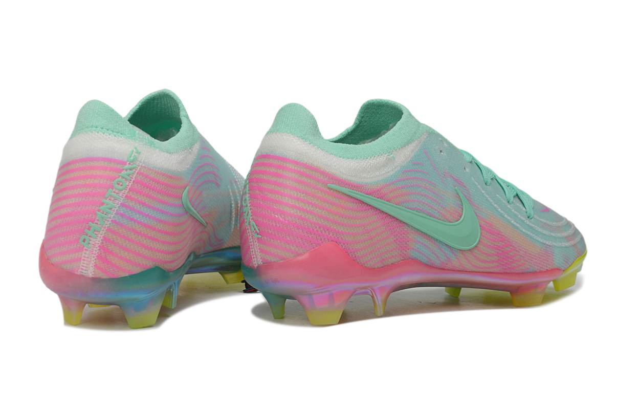 NIKE PHANTOM LUNA ELITE FG